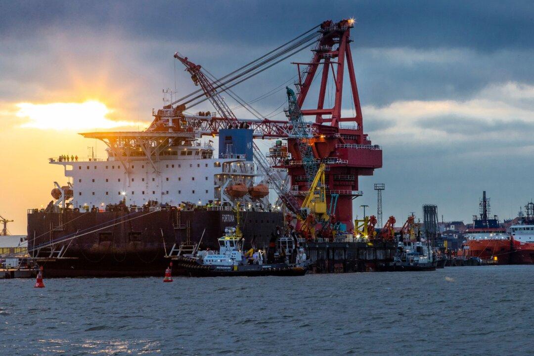 Germany Approves Resuming Russia Gas Pipeline Work