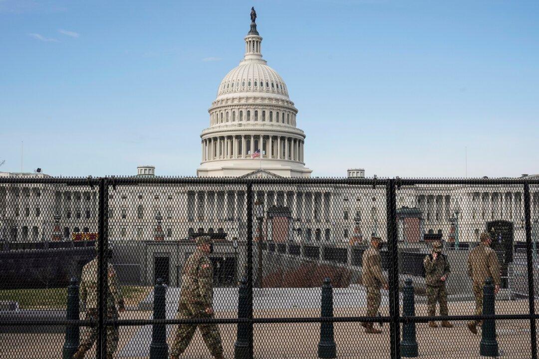 Washington Highly Militarized Ahead of Biden’s Inauguration