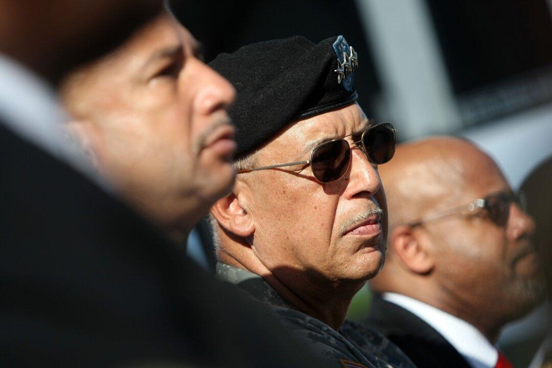 Pelosi: Retired Lt. General to Lead Capitol Security Review