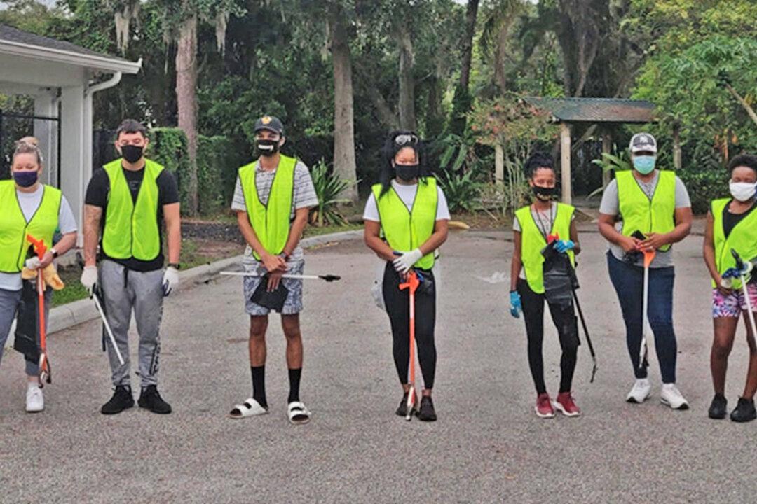 Landlord Offers Tenants $100 Reduction in Rent Arrears for Every Hour Given to Charity Work