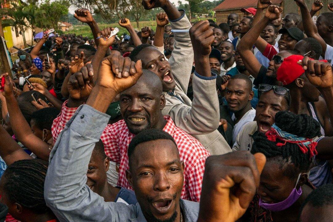 Uganda Says President Wins 6th Term as Vote-Rigging Alleged
