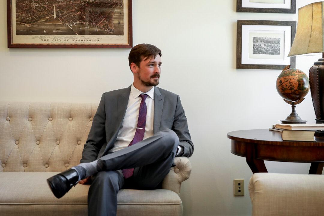 Ex-Parler CEO Says He Didn’t Want Deal With Trump