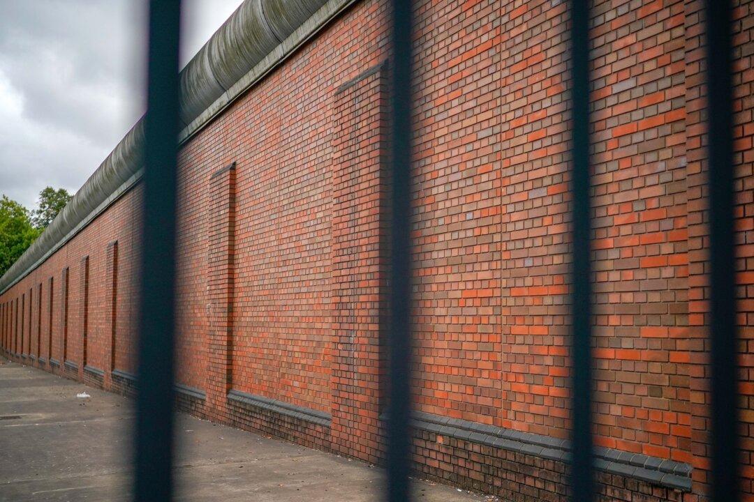 UK Terror Watchdog to Review Terrorism in Prisons