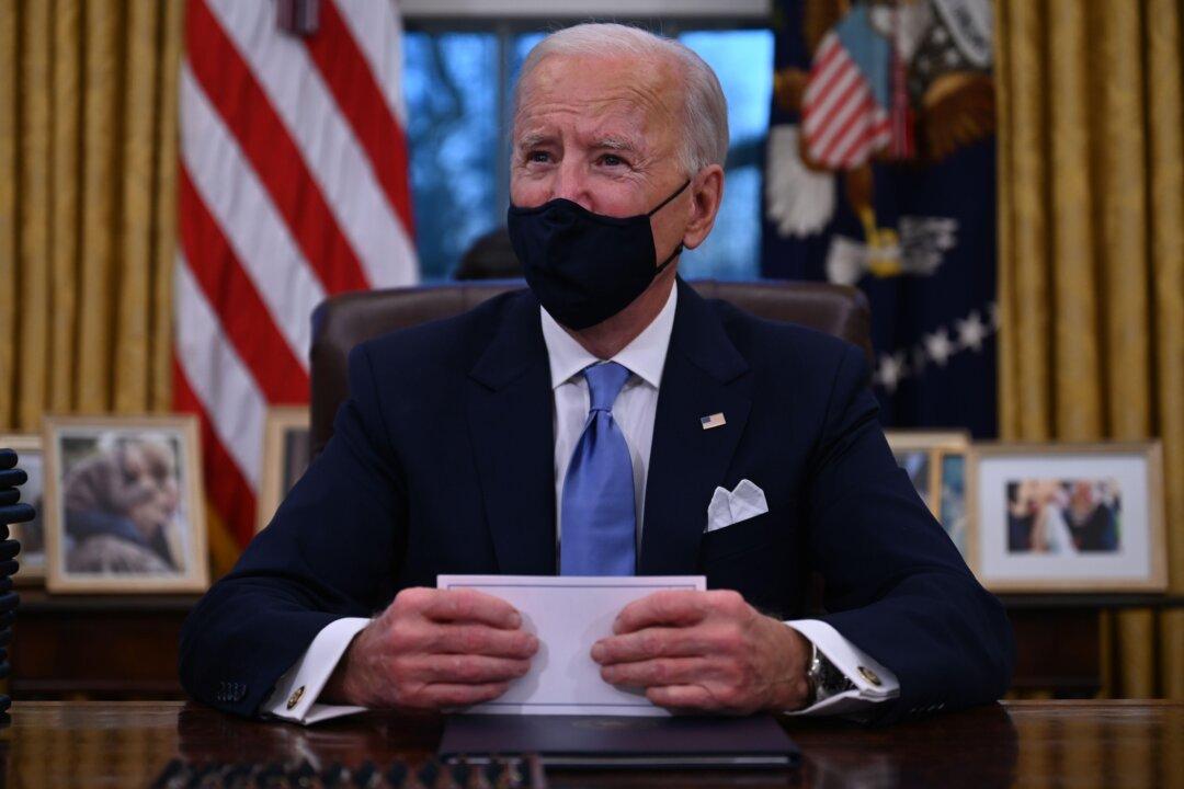 Biden Tosses Trump’s Deregulation Orders