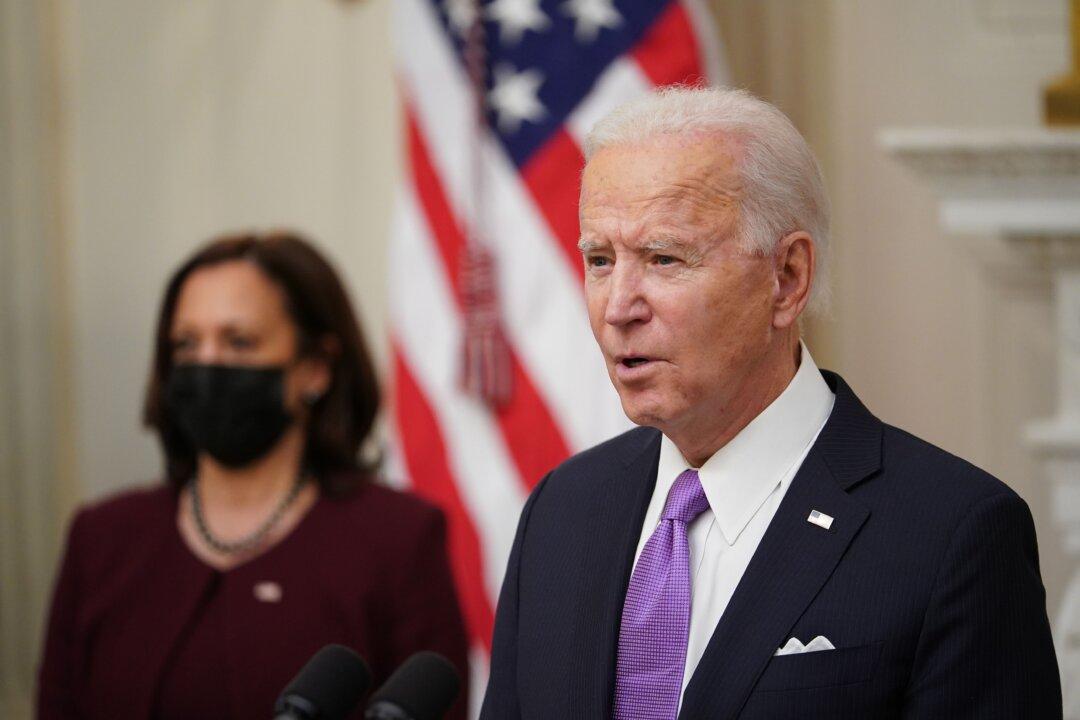 Biden Reimposes Travel Ban on European Countries Over CCP Virus, Adds South Africa: White House