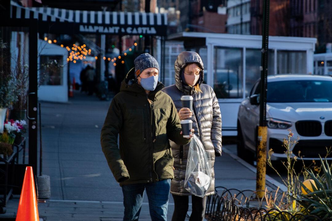 CDC ‘Looking At’ Whether Masks Are Still Needed Outdoors