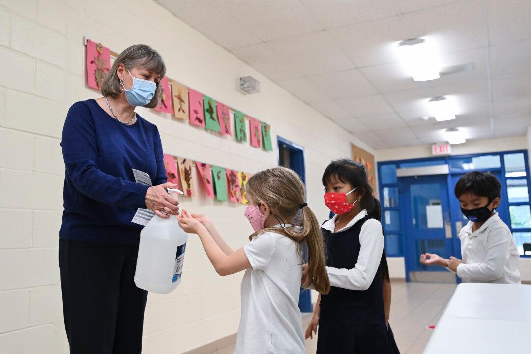 Public Health Agency of Canada Memo Warned Against Hugging Maskless Unvaccinated Children