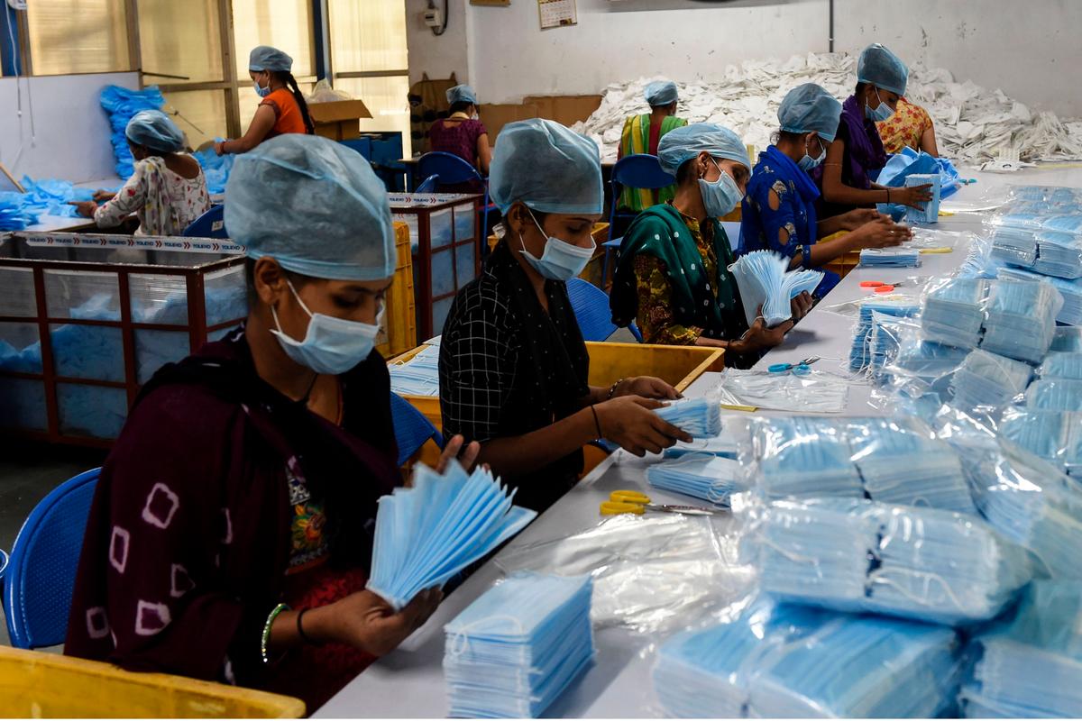 Global Foreign Direct Investment Fell 42 Percent in 2020