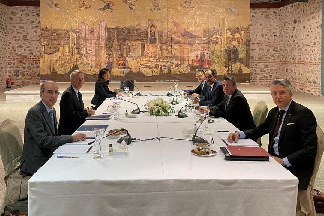 While Ukraine Burns, Turkey Ponders a War With Greece