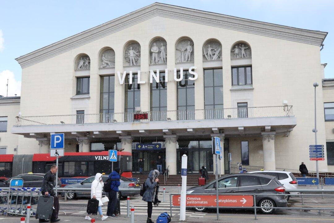 Lithuania Set to Block Chinese Airport Scanner Firm Nuctech