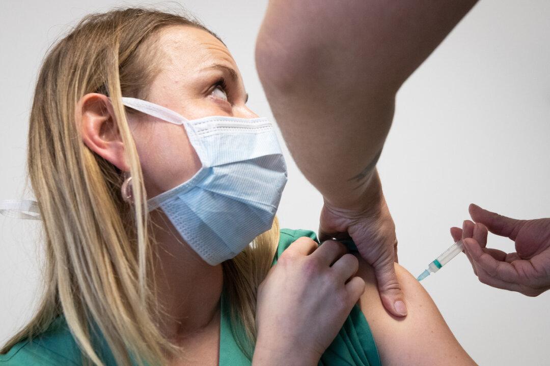 WHO Removes Advice Against Moderna Vaccine for Pregnant Women