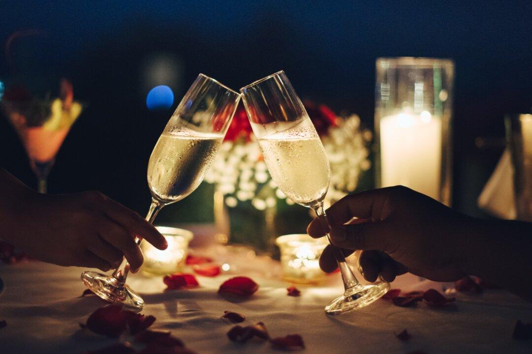 Wine Talk: 5 Great Bubblies for Valentine’s Day