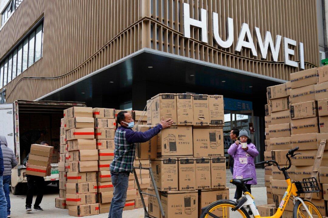 China’s Manufacturing, Services Sectors Weaken in January