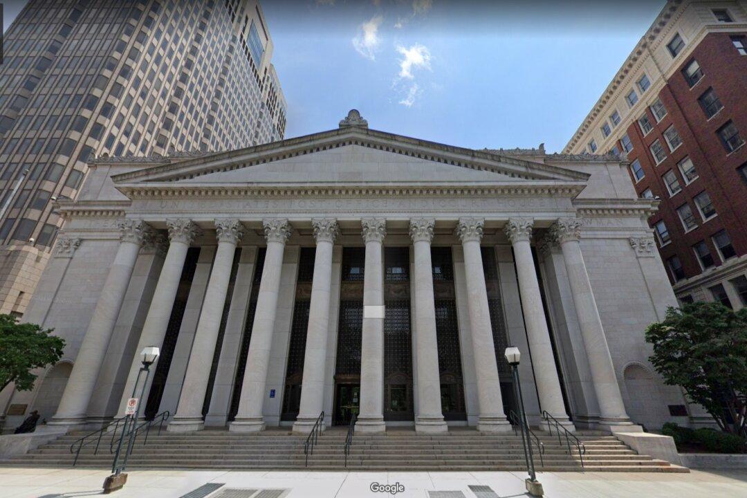 Bridgeport Councilman Endorsed for Reelection Despite Fraud Arrest