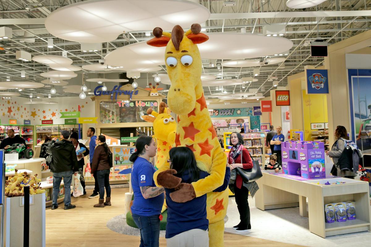California Bill Would Prohibit ‘Girls’ and ‘Boys’ Sections in Larger Retail Stores