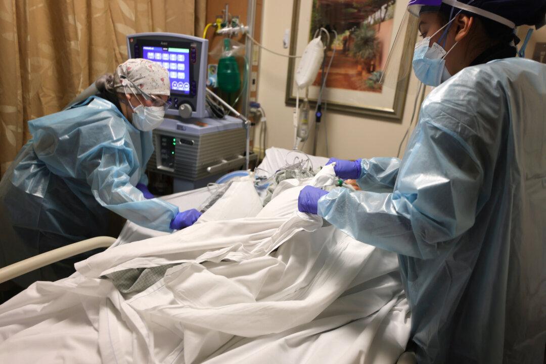 January Saw Most COVID-19 Deaths, Hospitalizations Amid Pandemic