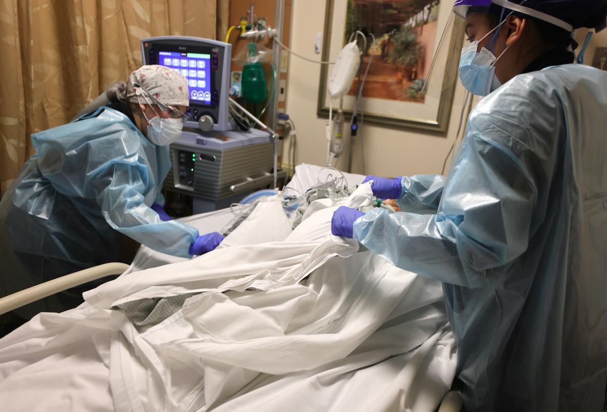 January Saw Most COVID-19 Deaths, Hospitalizations Amid Pandemic