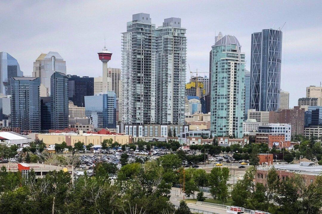 Legal Advocacy Group to Launch Charter Challenge Over Calgary Protest Bylaw