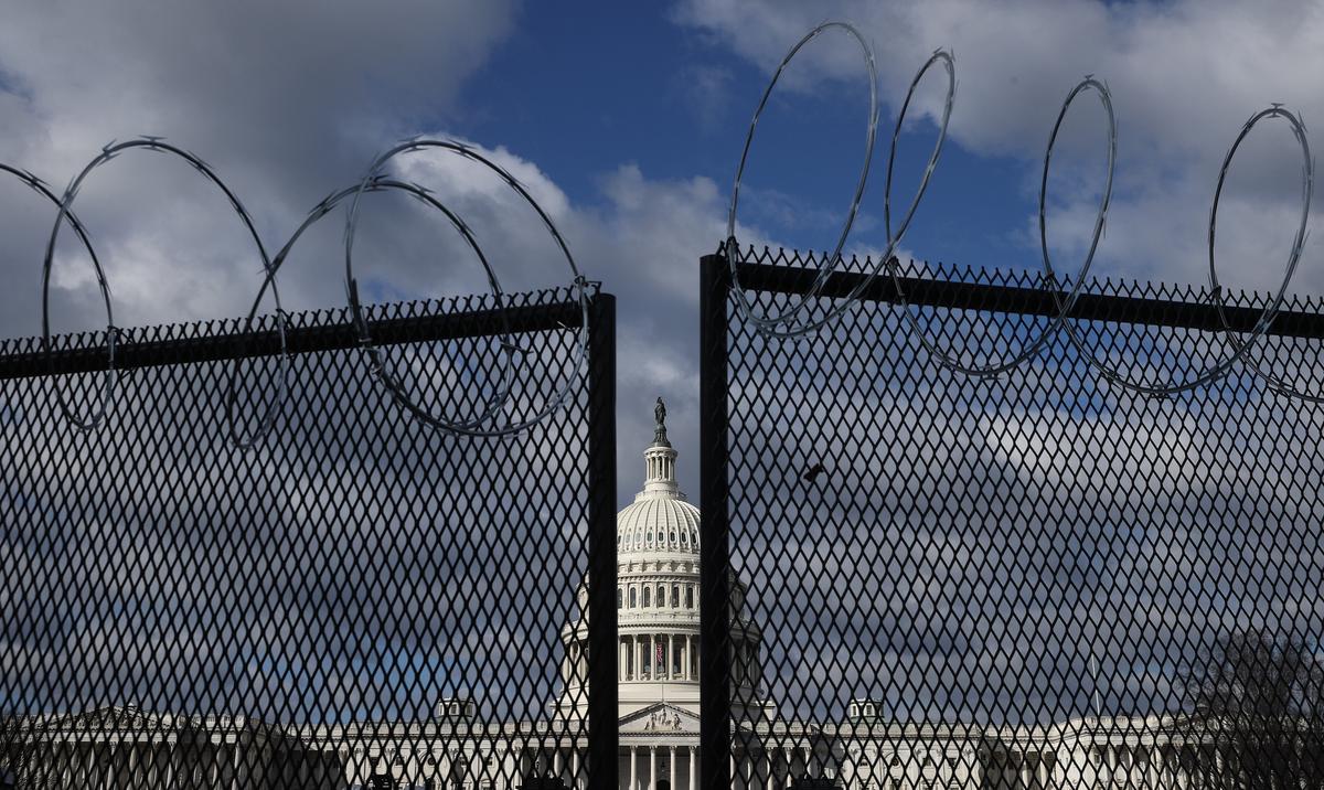 Trump Team, Impeachment Managers Lay Out Arguments for Senate Trial