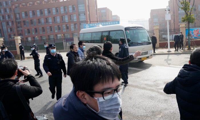 WHO Team Visits Wuhan Virus Lab at Center of Speculation