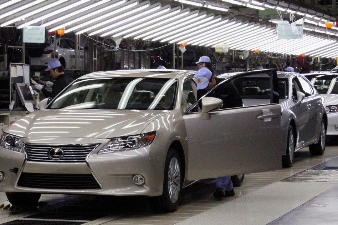 Toyota to Cut Production by up to 60 Percent Due to Parts Shortage
