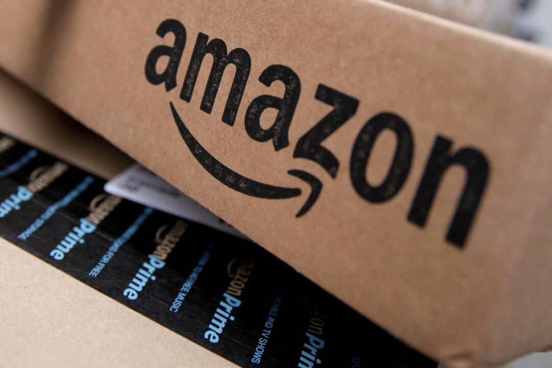 Amazon’s Effort to Force In-Person Unionization Vote Opposed by Union