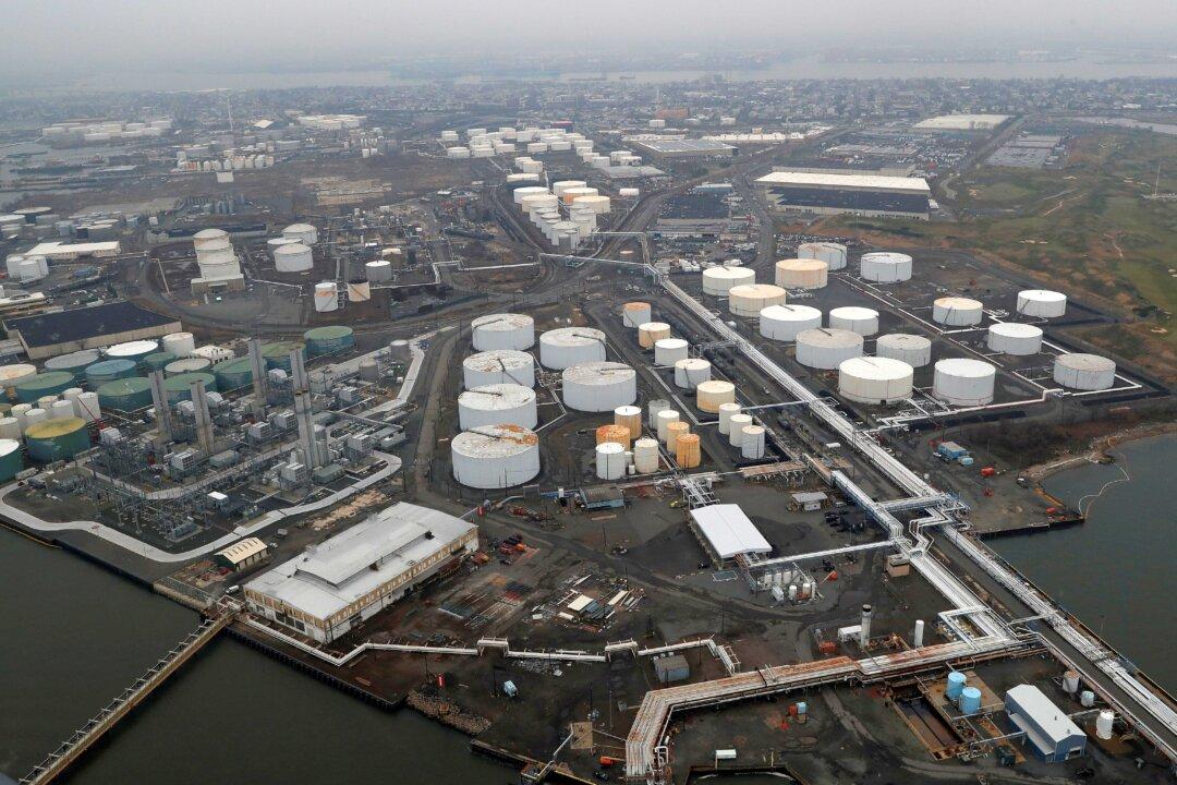 Oil Gains on Continued OPEC+ Cuts and US Stocks Draw