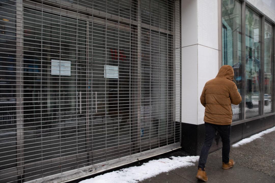 ‘My Income Has Dropped to Zero’: About 45 Percent of Small Businesses Risk Closure Within Months