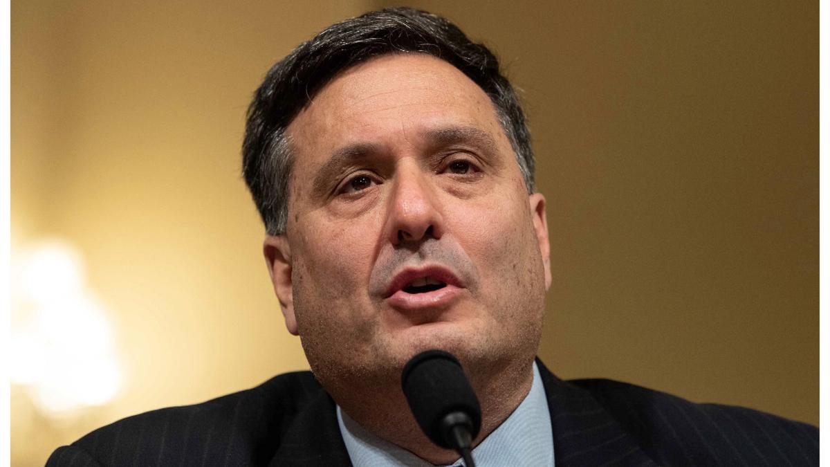 Sen. Manchin Is ‘Very Persuadable’ to Voting in Favor of $3.5 Trillion Budget: White House Chief of Staff