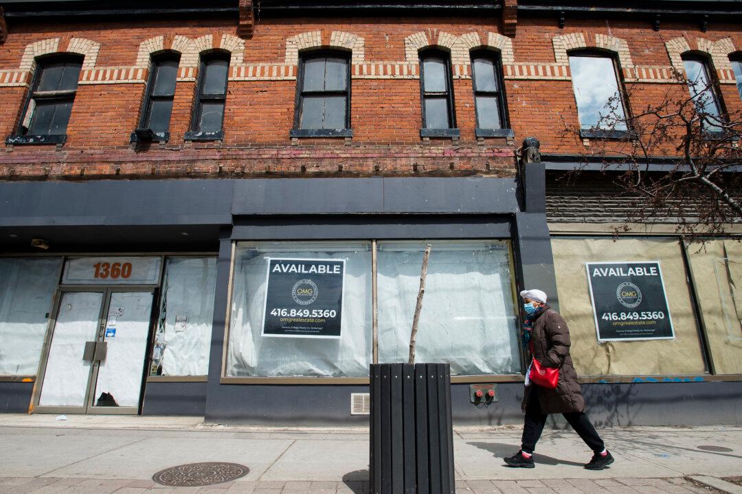 Frustrated With Government Efforts, Business Groups Push Plan to Avoid Lockdowns