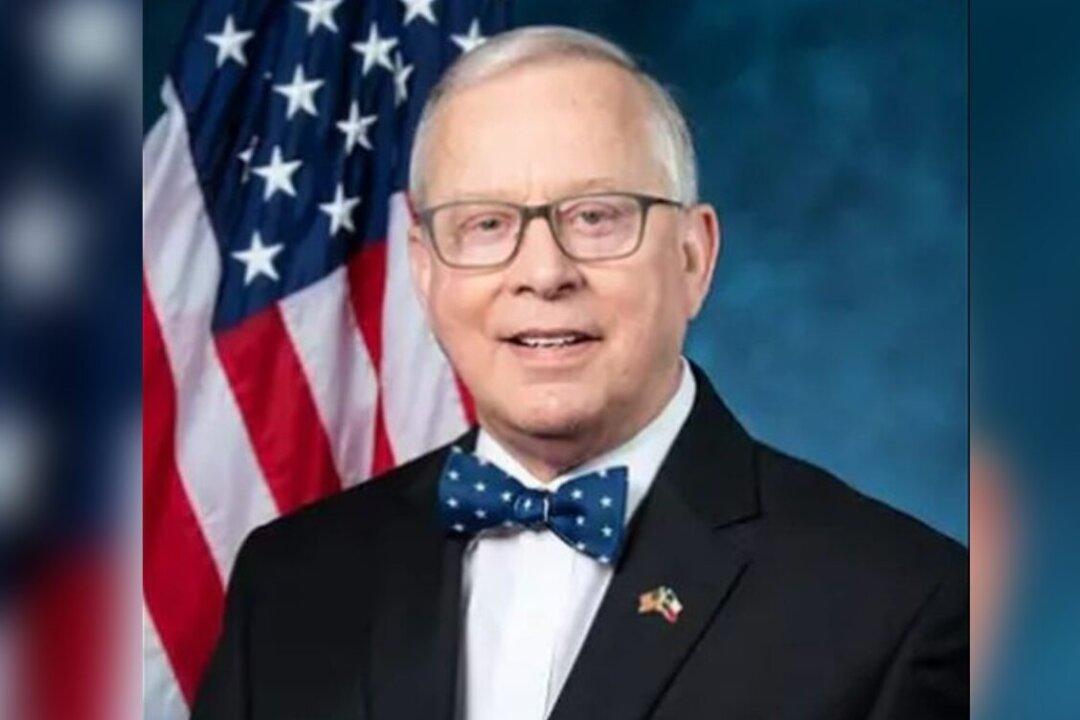 Rep. Ron Wright Dies After Testing Positive for CCP Virus, Battle With Lung Cancer
