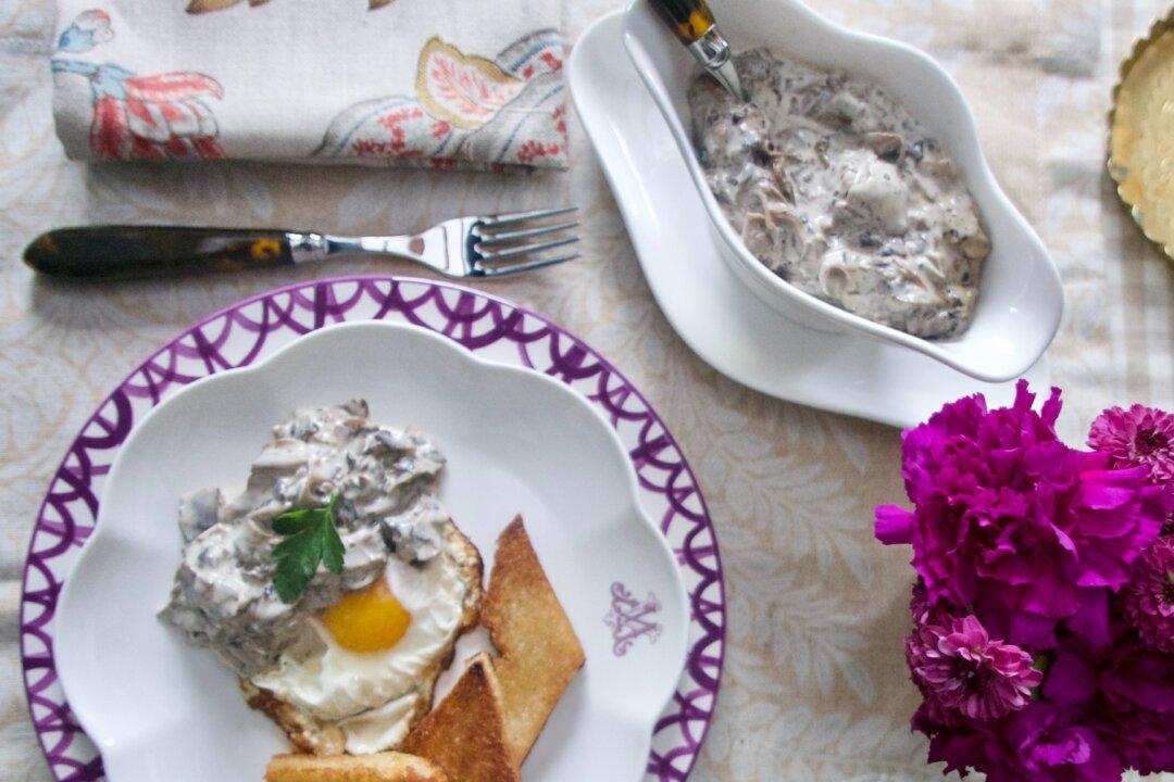 Creamy Mushroom-Sherry ‘Everything’ Sauce