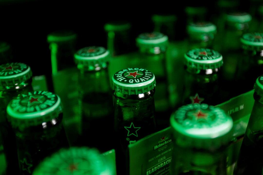Heineken Announces Exit From Russia, Expects to Lose 400 Million Euros