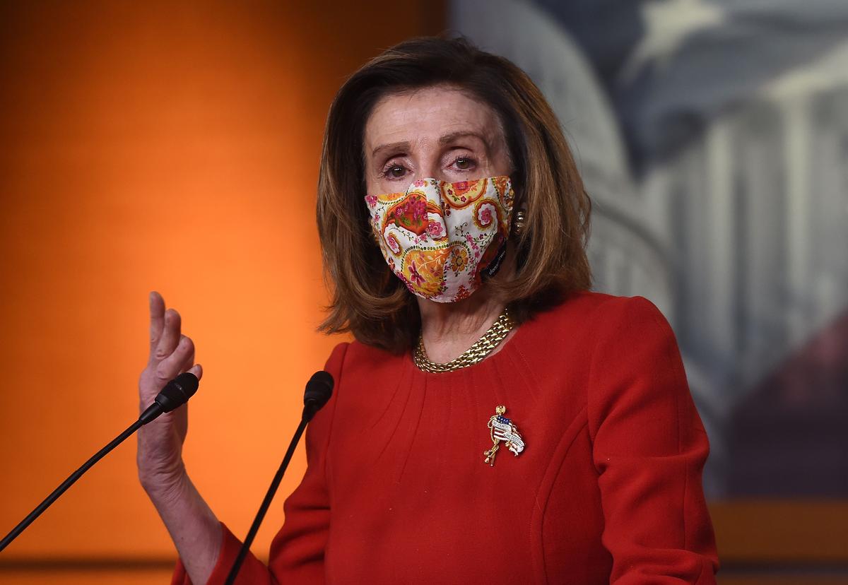 Pelosi: US Capitol Police ‘Martyrs’ Will Get Congressional Gold Medal
