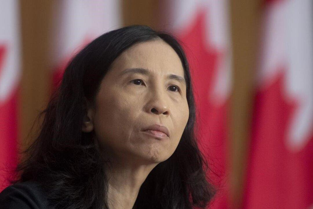 Keep Personal Measures as COVID Disease Activity Decreases, Says Tam