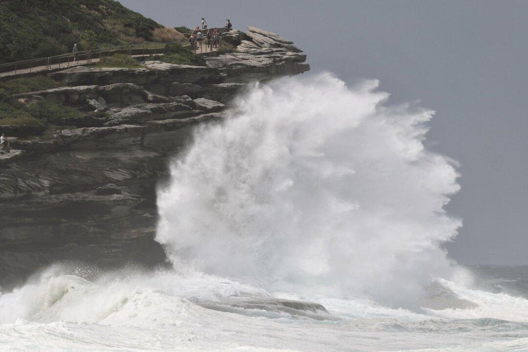 Aussie Fishermen Dead Despite ‘Heroic’ Rescue Effort