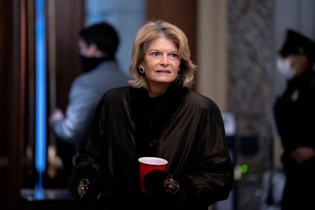 Alaska Republican Party Censures Sen. Lisa Murkowski, Vows to Primary Her