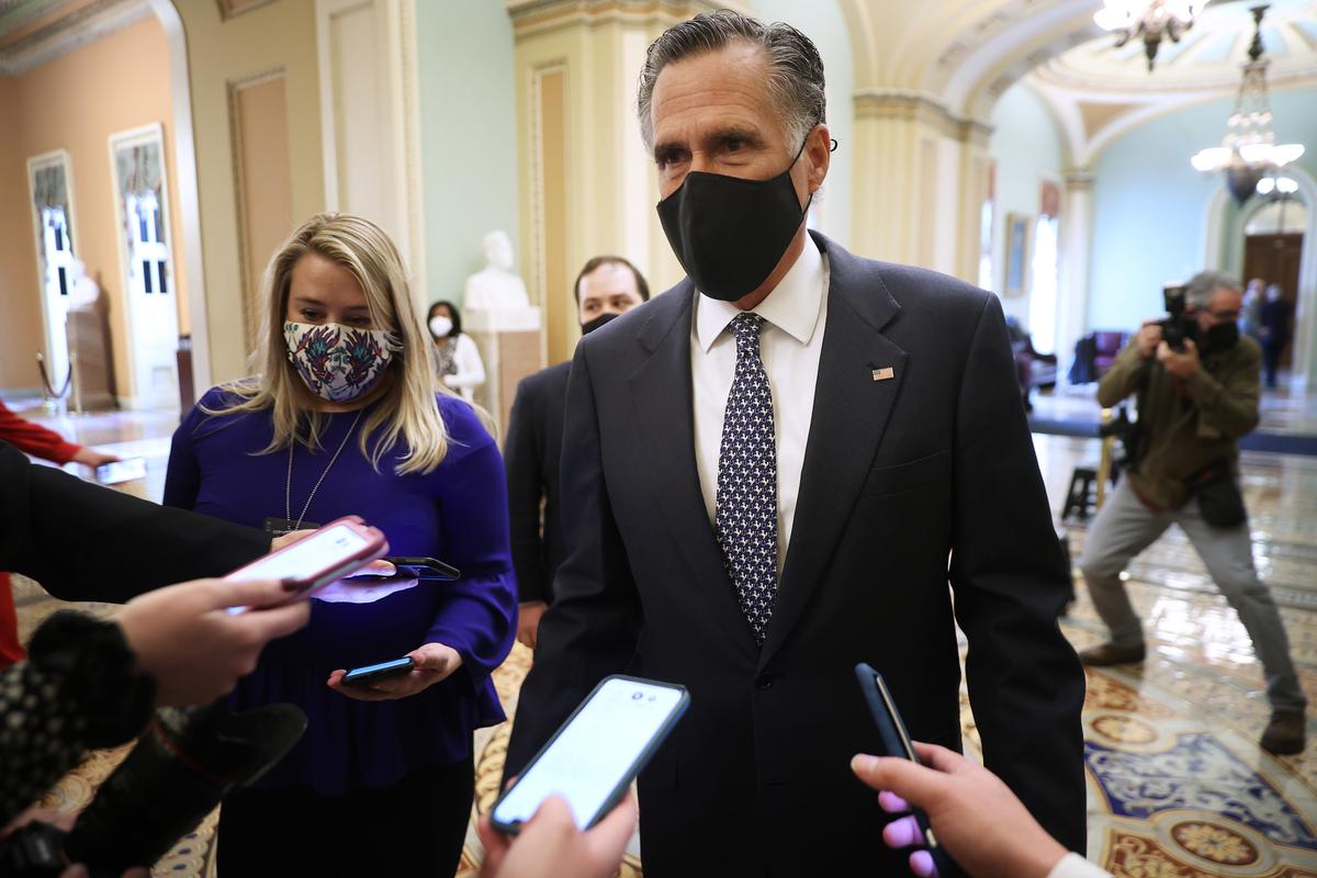 7 Republicans Join Democrats in Voting to Convict Former President Trump