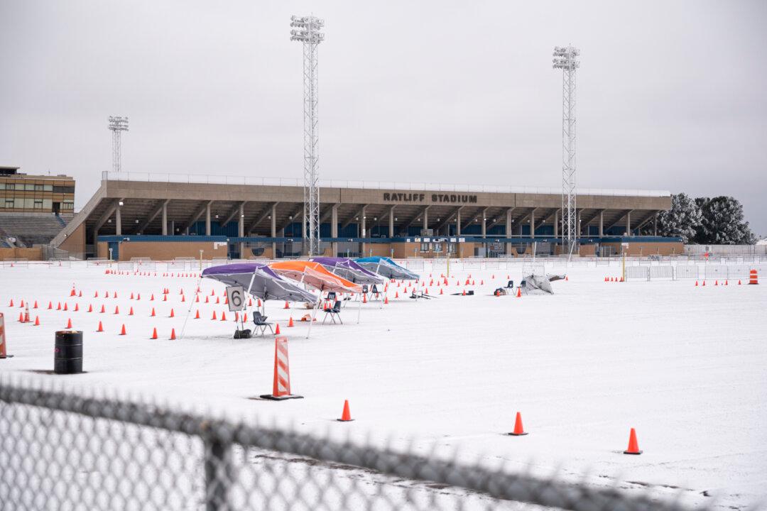 Millions of Texans Freeze Amid Winter Storm, Massive Rolling Blackouts