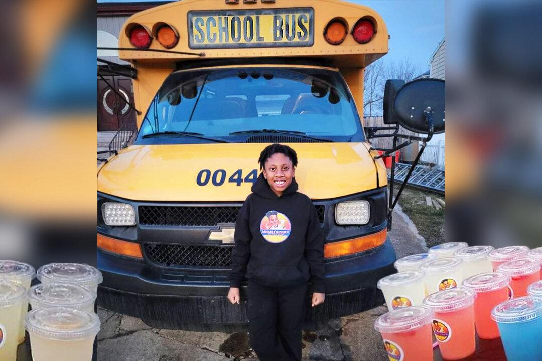 10-Year-Old Entrepreneur Buys Bus to Upgrade His Lemonade Stand Into a Food Truck