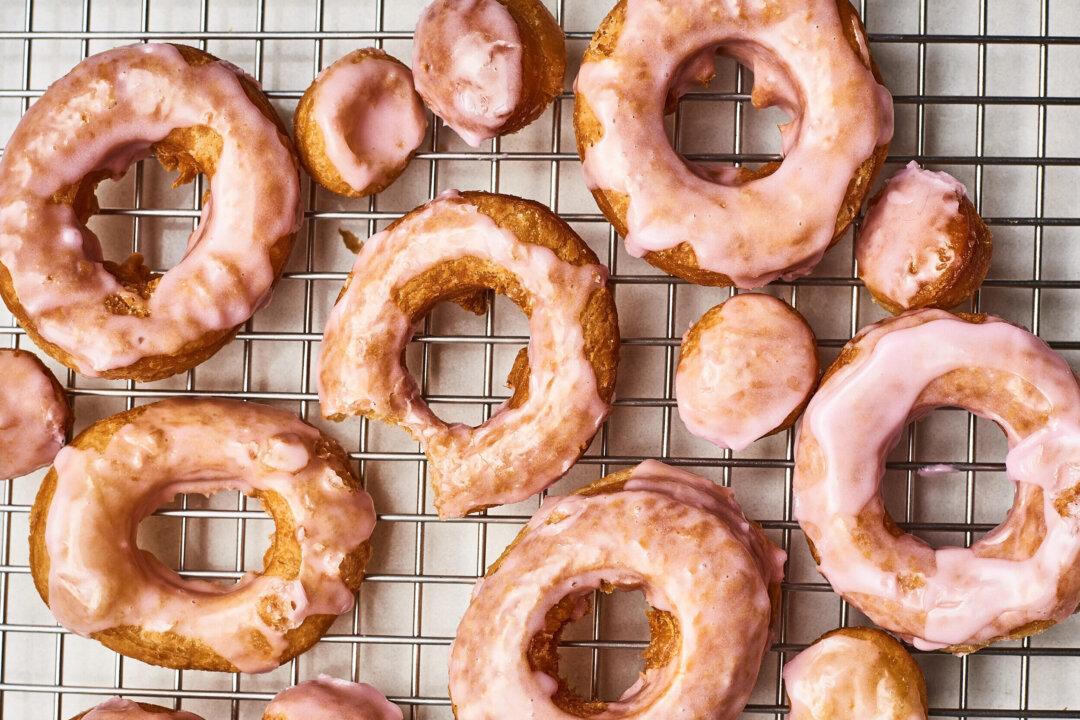 30-minute Puff Pastry Glazed Doughnuts Are the Ultimate Lazy Breakfast