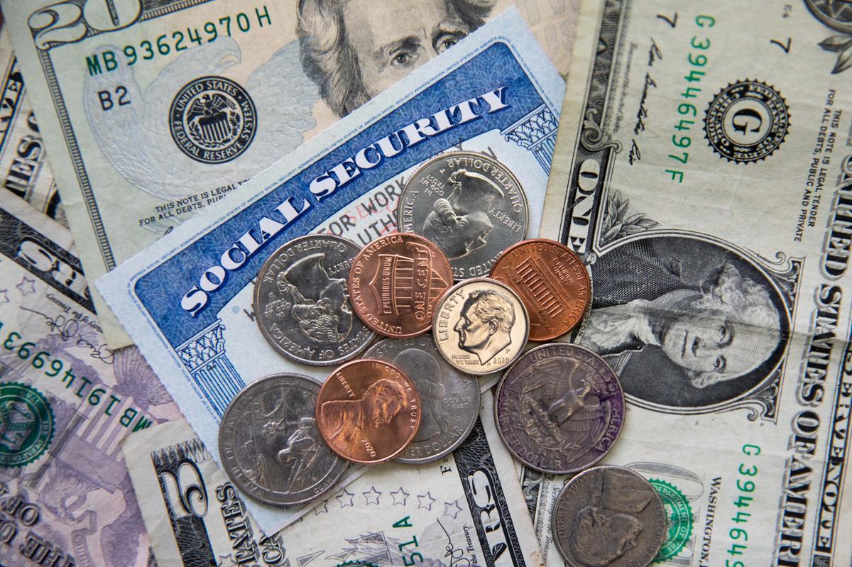 House Democrats Raise Alarm on Slow Stimulus Checks to Social Security Recipients and Others