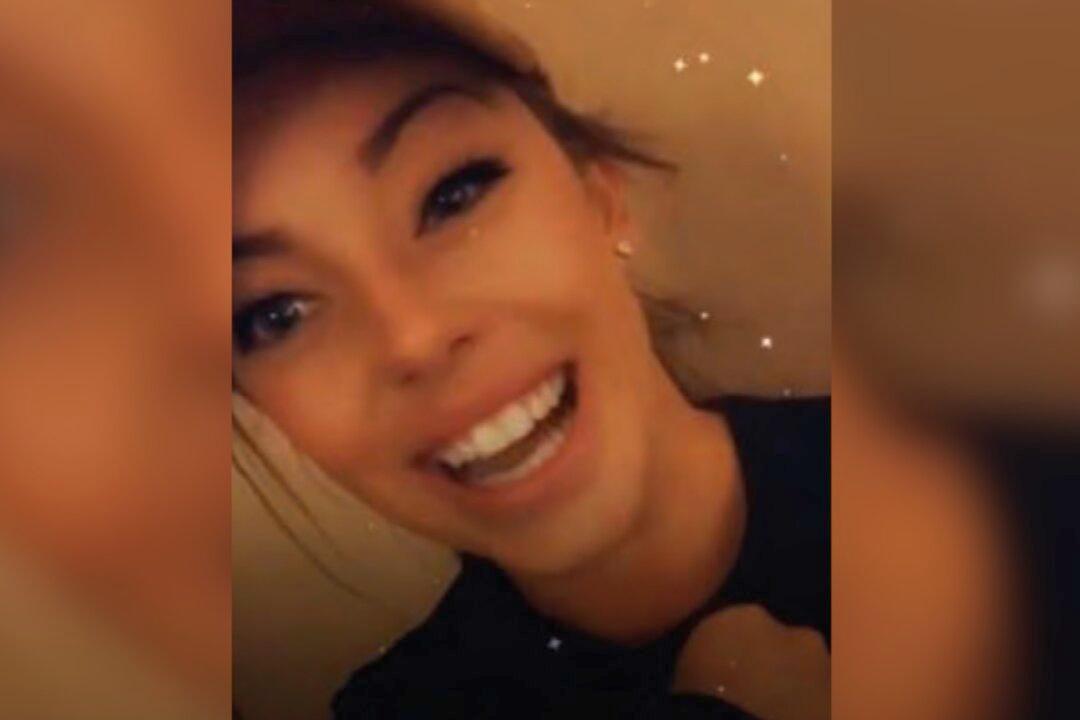 Arizona Woman Charged in Capitol Breach Claims Proud Boys Recruited Her: DOJ