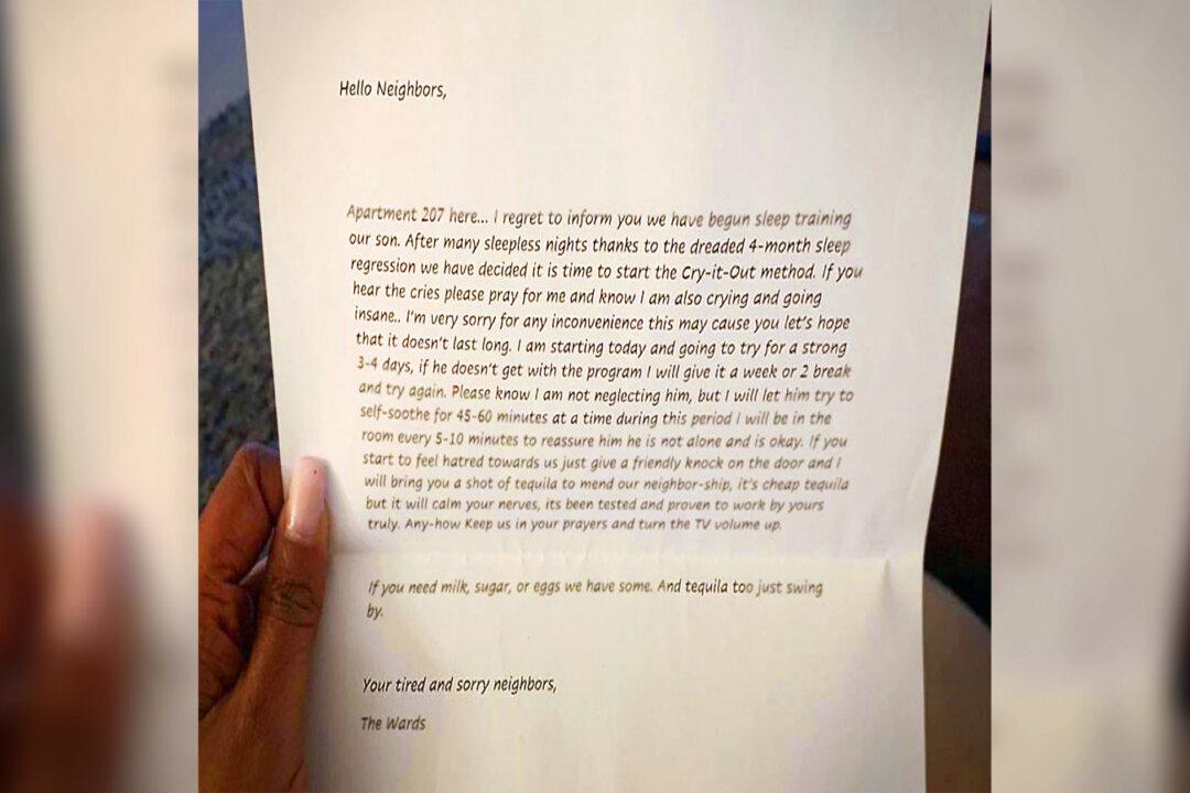 Tired Mom’s Tear-Jerking Apology to Neighbors for Trying the ‘Cry-It-Out’ Method Goes Viral