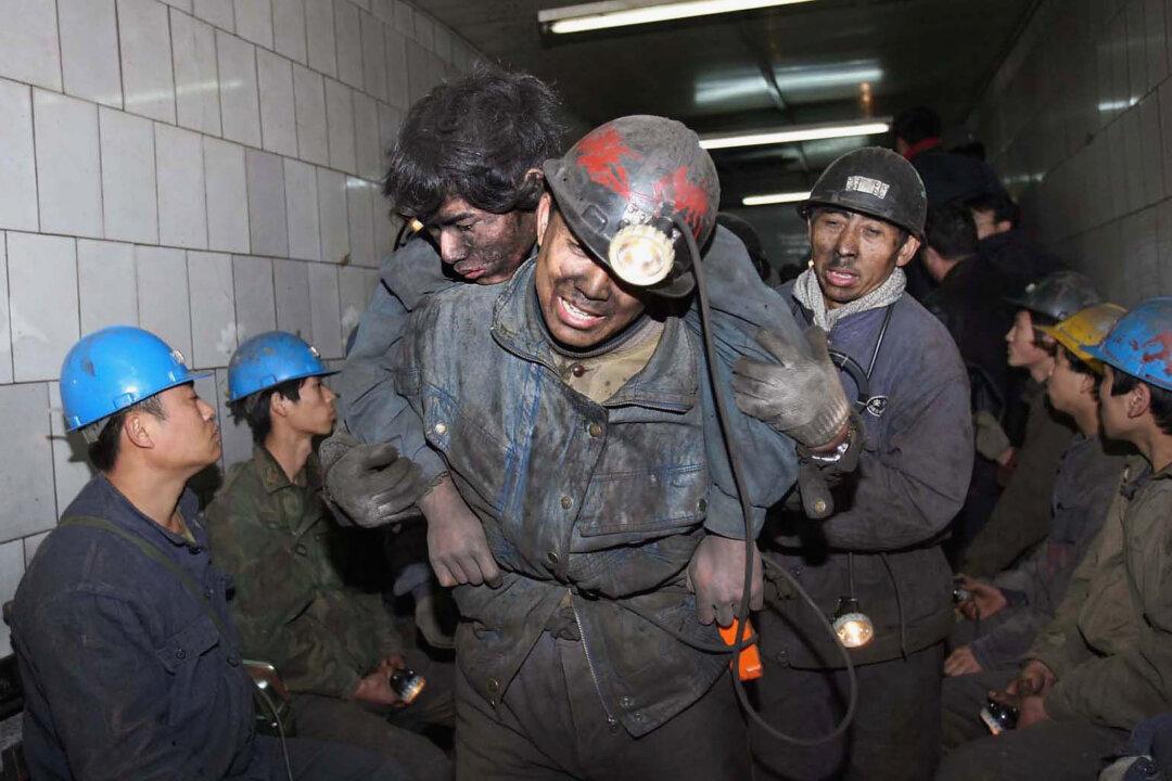 6 Killed in Fire at Gold Mine in Eastern China