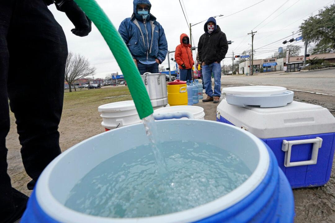 Lights Come Back on in Texas as Water Woes Rise in the South