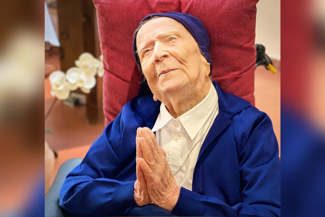 COVID-Defying Nun Toasts 117th Birthday, Is Believed to Be World’s Second-Oldest Person