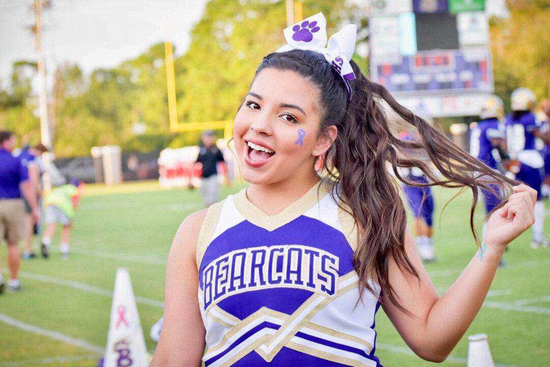 Cheerleader Posts Amazing Comeback on Facebook After Bullies Mock Her at Rally: ‘Are You Proud ...?’