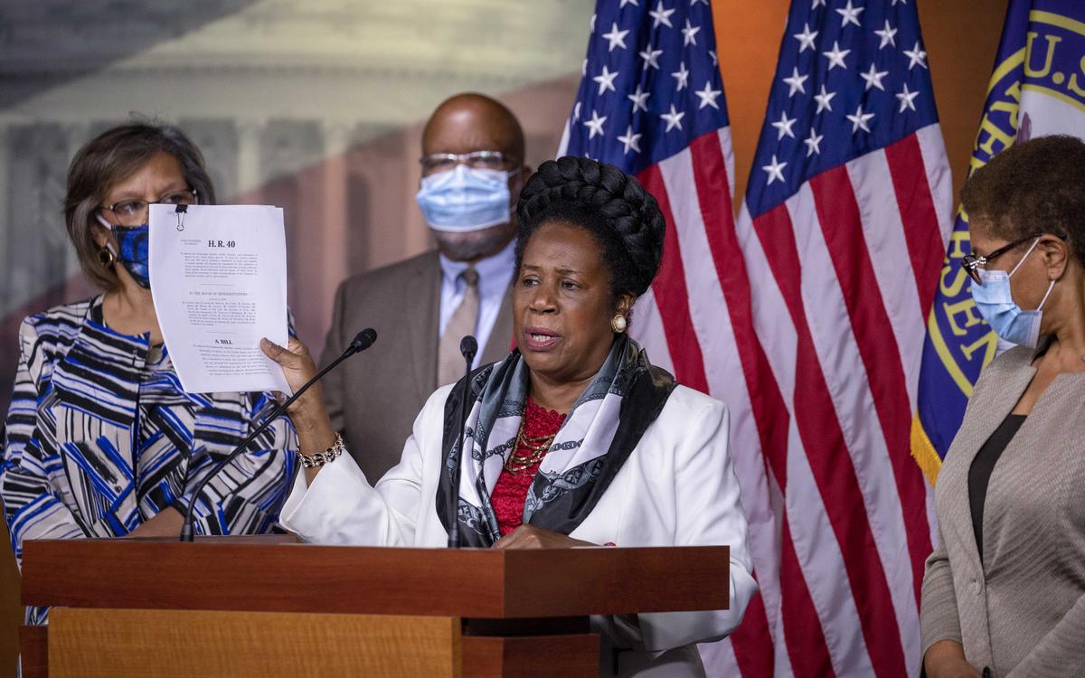 Rep. Sheila Jackson Lee Introduces Bill Criminalizing Speech Deemed ‘White Supremacist’