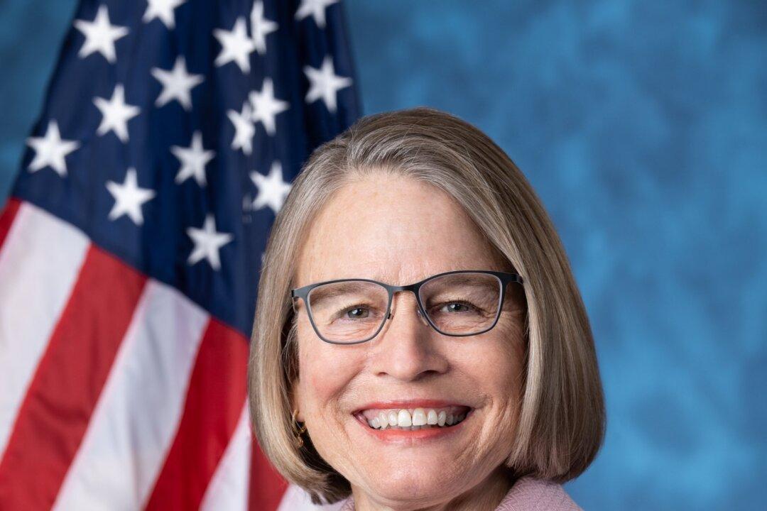 GOP Rep. Miller-Meeks Responds to Pelosi on Democrats’ Effort to Unseat Her